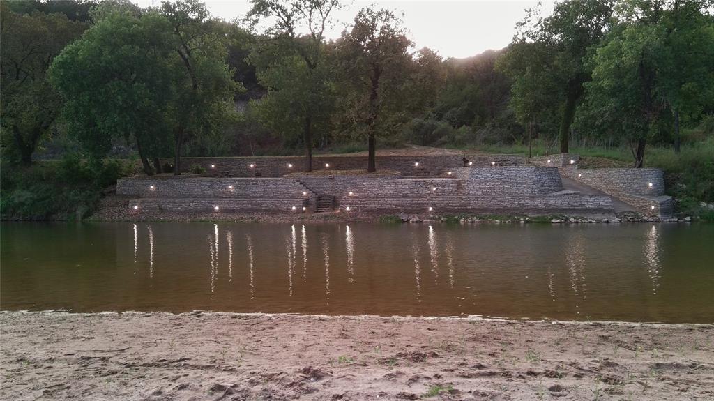 4894 N Hwy 144