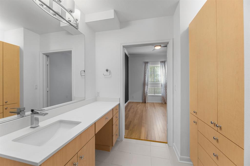 Renaissance On Turtle Creek Condo - Residential