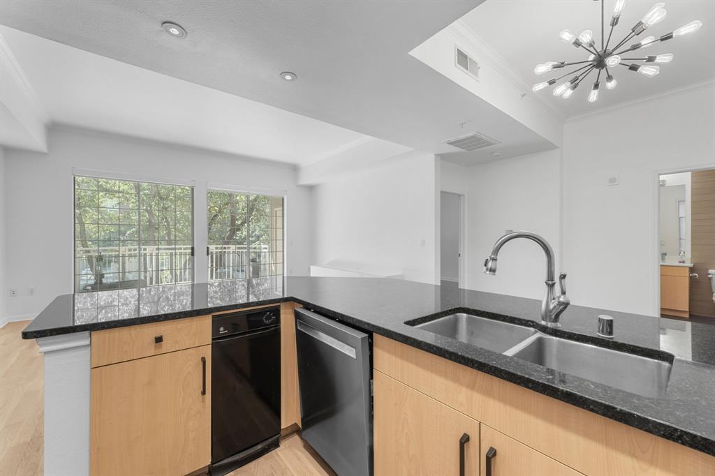 Renaissance On Turtle Creek Condo - Residential