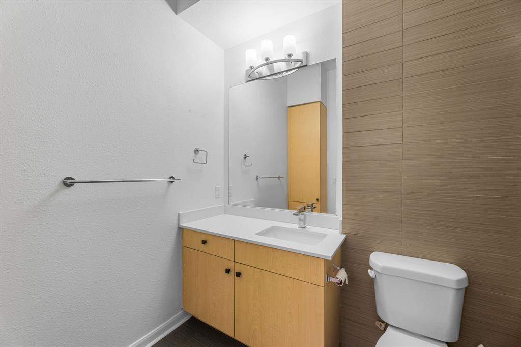 Renaissance On Turtle Creek Condo - Residential