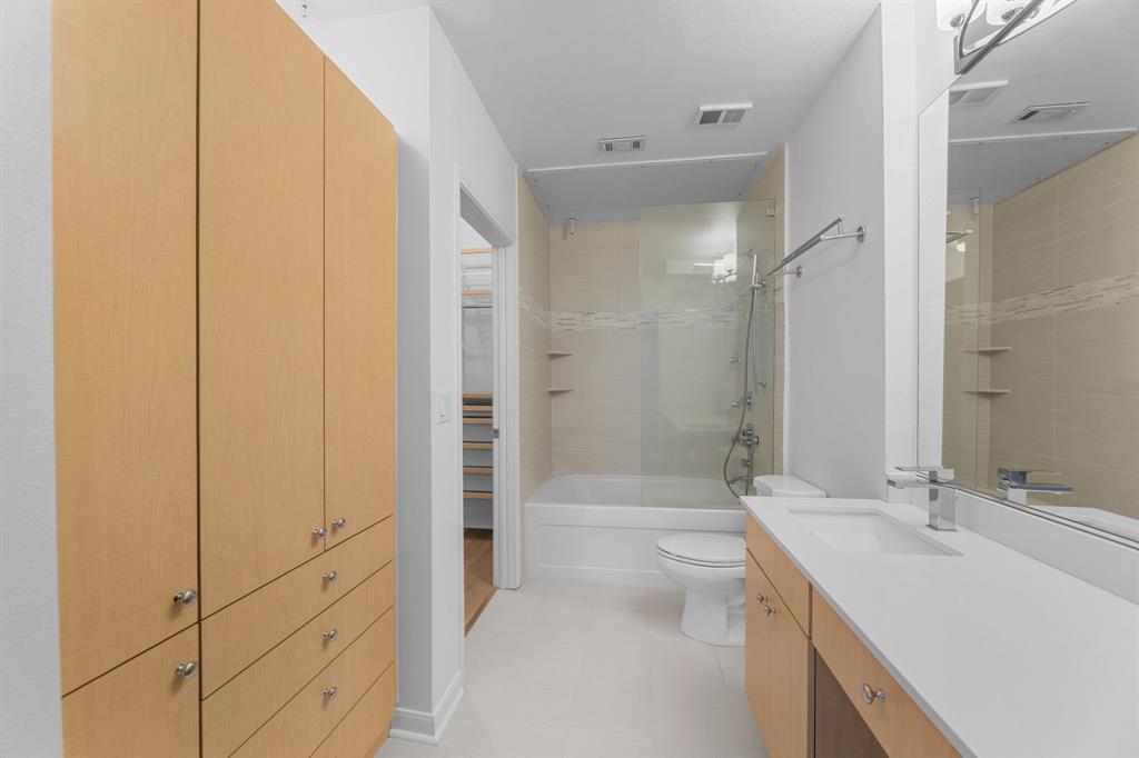 Renaissance On Turtle Creek Condo - Residential