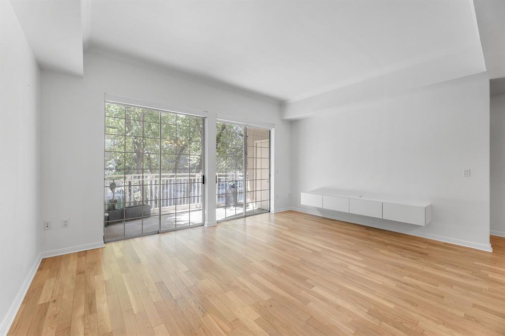 Renaissance On Turtle Creek Condo - Residential