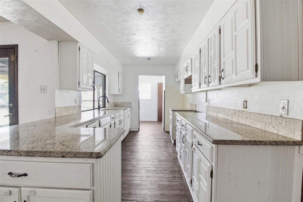 2604 Woodside Drive