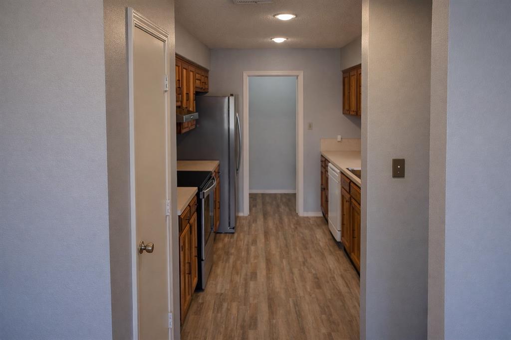 4007 Livingston Street