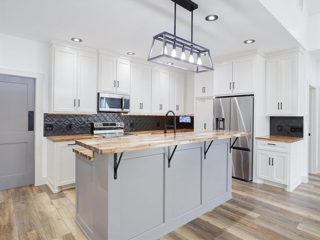 James Crawford Surv Abs #270 - Residential