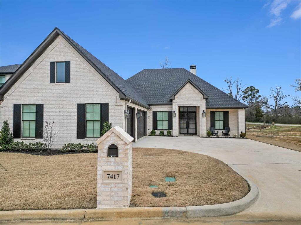 7417 Waterview Square
