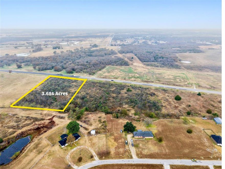 High above the floodplain, but close to Interstate 45, and State Hwy 31, you'll find an outstanding opportunity to plant your roots on the quickly developing Hwy 31 Bypass in the Perfectly Placed town of Corsicana .  Ready to plant your next location in south Corsicana?  Almost 4 acres of build ready dirt is at your disposal for a price that easily fits into your budget.  If you would like more room, the adjacent 4.37 acre tract is available as well. Survey available.