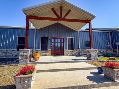 240 Cox Road Waxahachie TX 75167