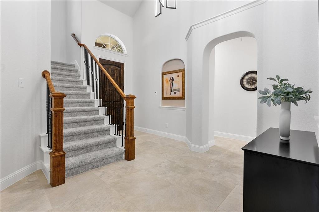 2468 Playa Del Mar Drive