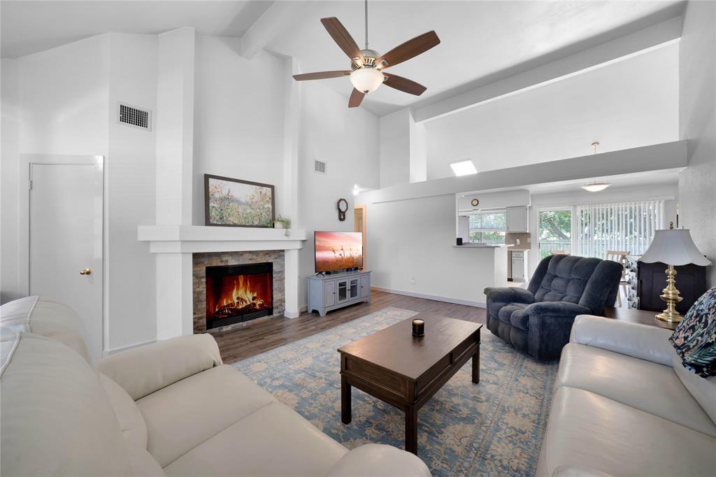 8309 Spinnaker Cove