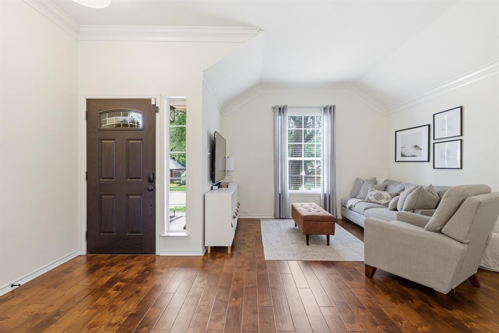 5305 Shadow Glen Drive