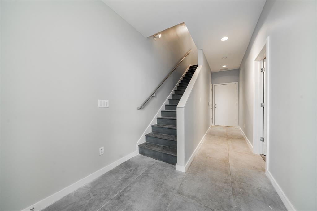 Travis Street Condos - Residential Lease