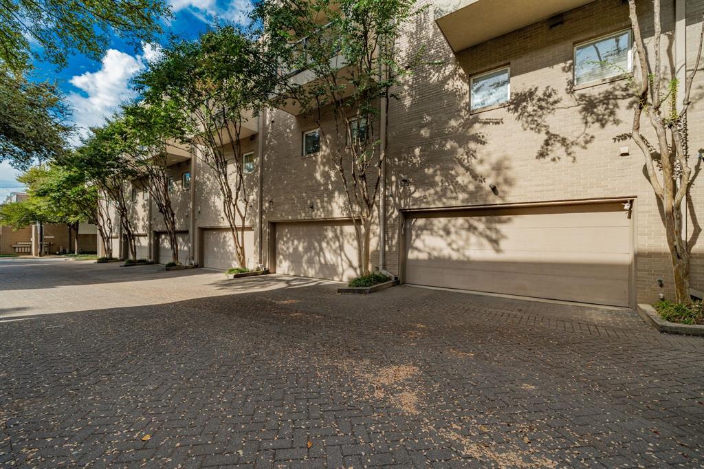 Travis Street Condos - Residential Lease