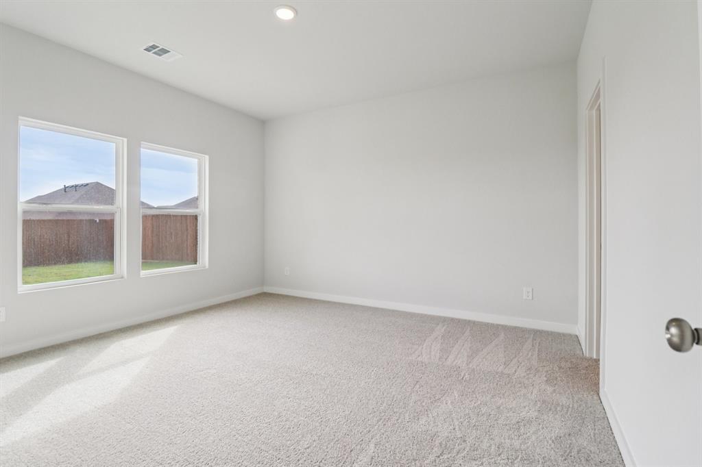 Lone Oak - Residential