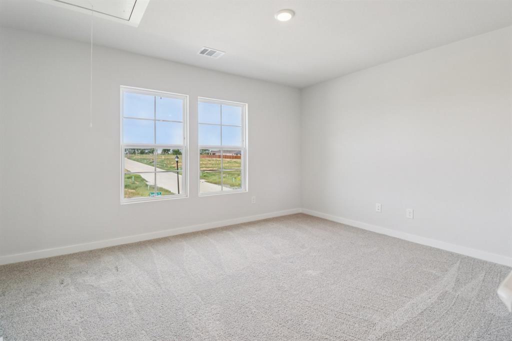 Lone Oak - Residential