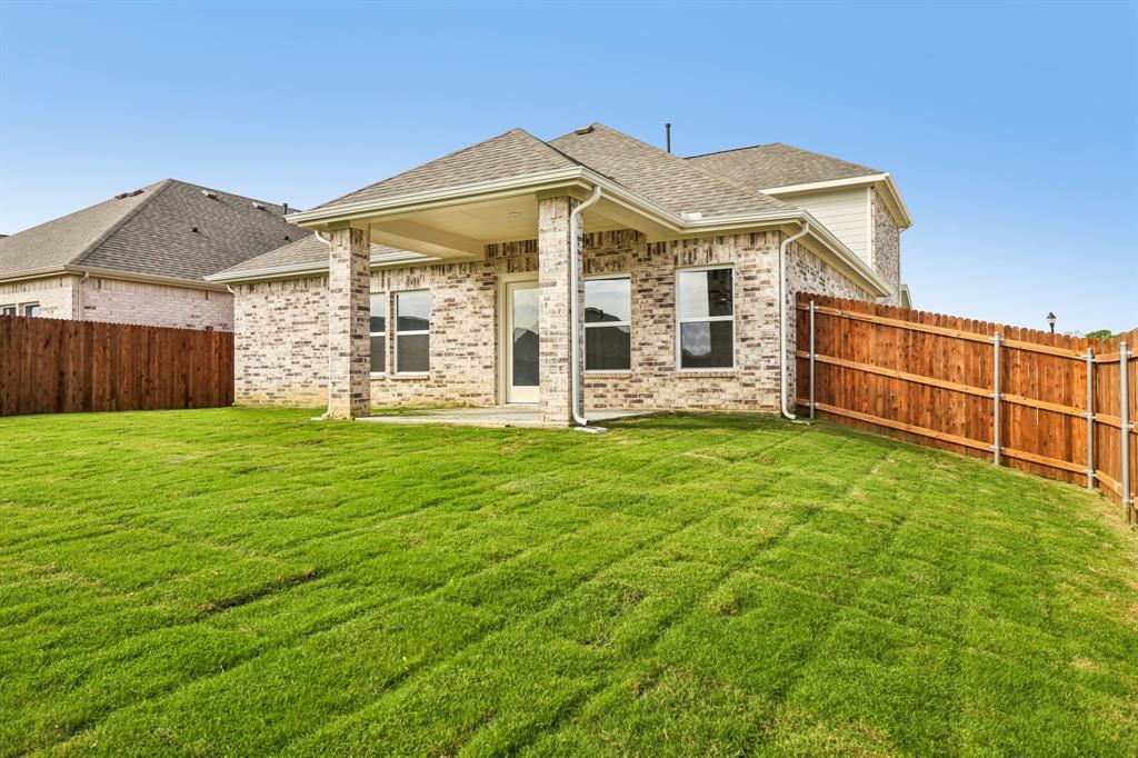 Lone Oak - Residential