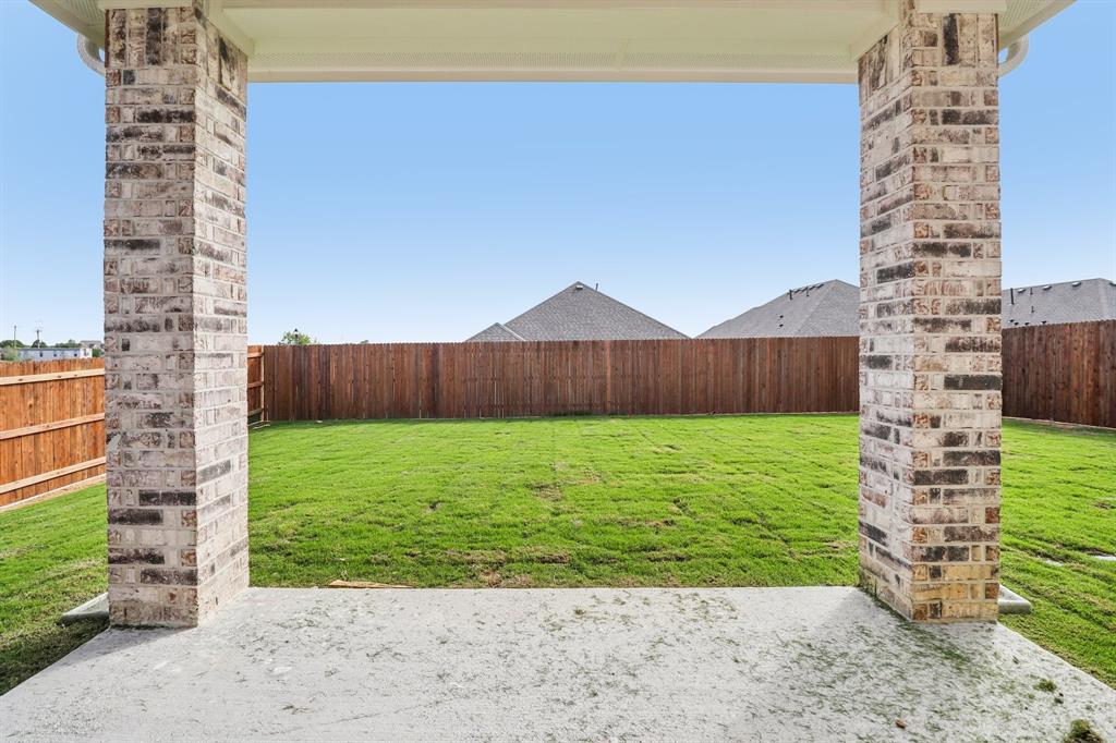 Lone Oak - Residential