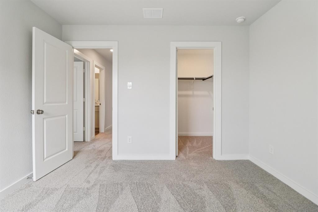 Lone Oak - Residential