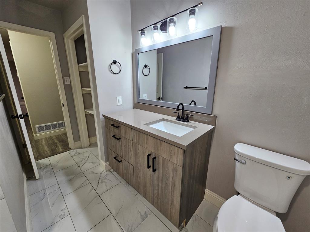 College Oaks Add - Residential Lease