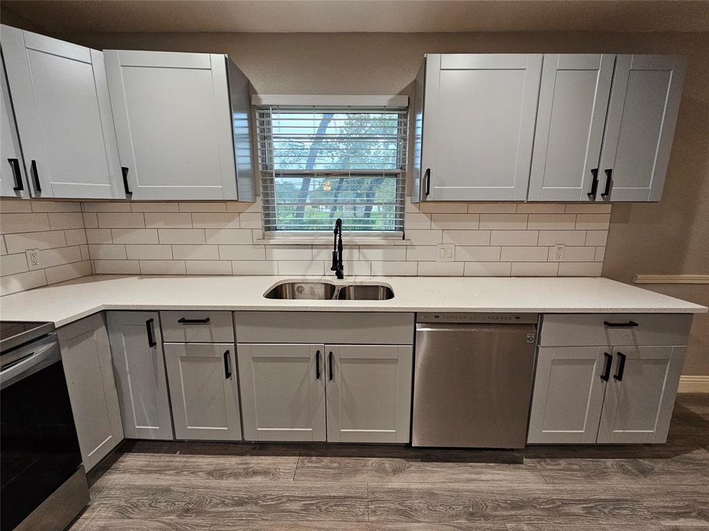 College Oaks Add - Residential Lease