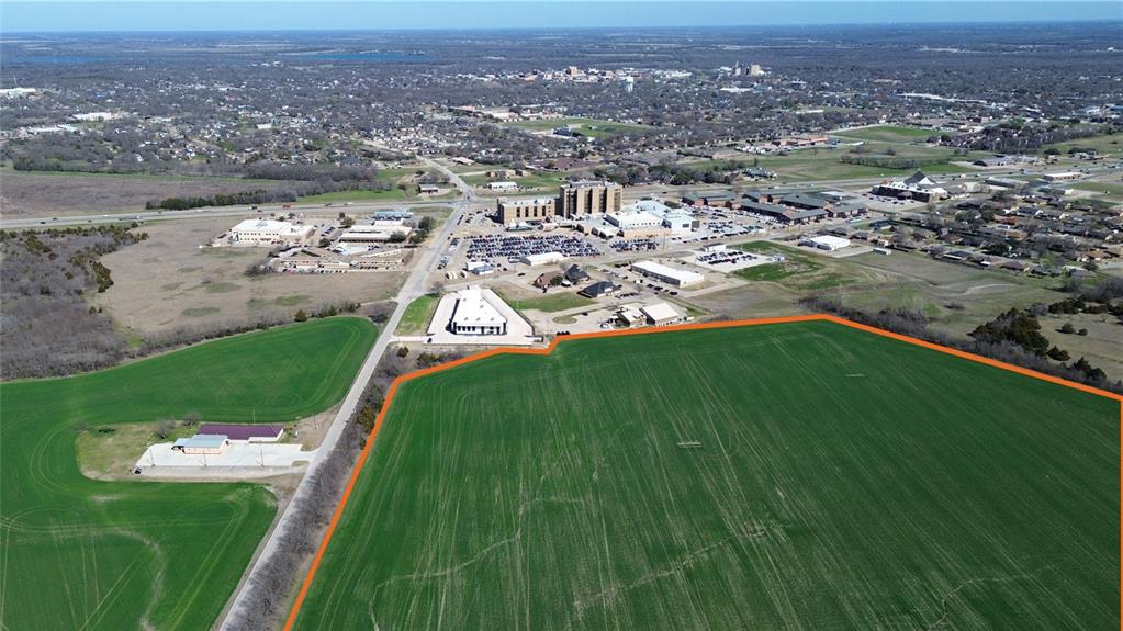 HART WILLIAM R - Land