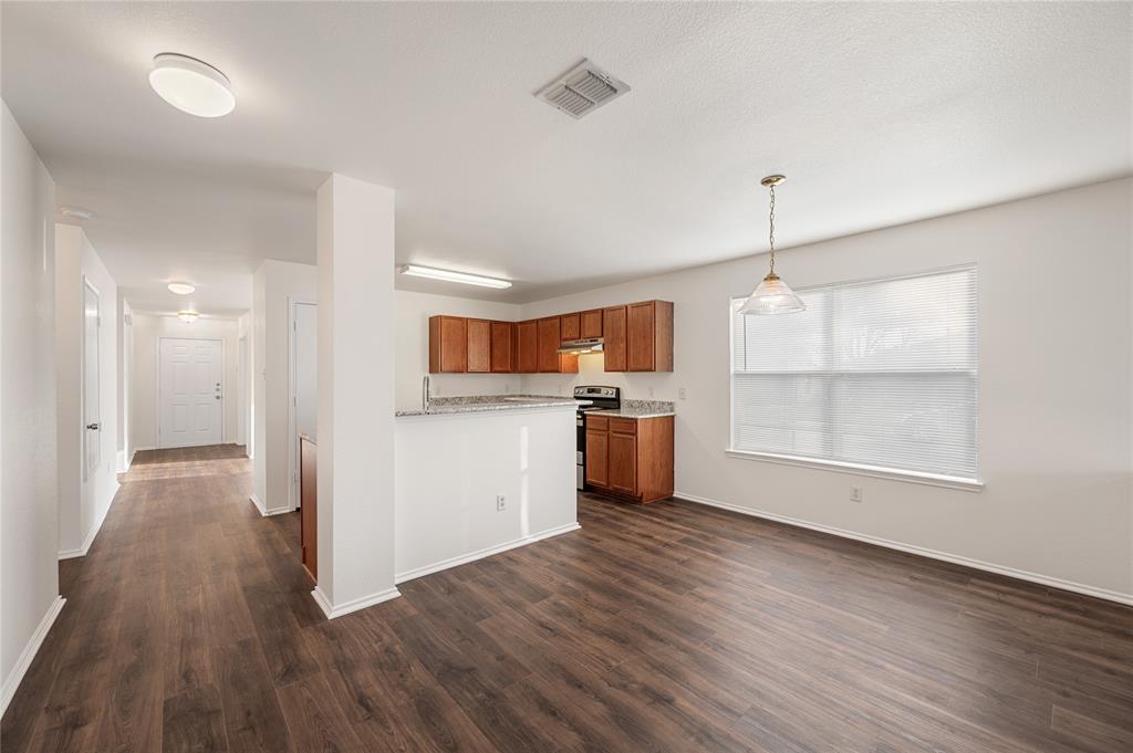 Lancaster, Texas 75134, United States, 4 Bedrooms Bedrooms, ,2 BathroomsBathrooms,Residential,Active,91067