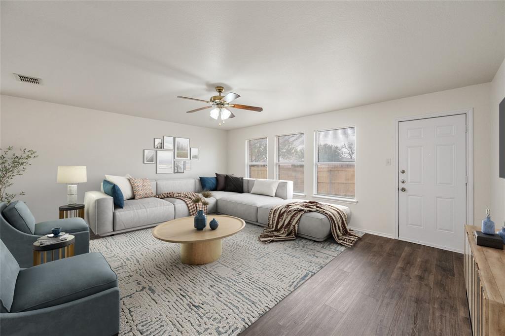 Lancaster, Texas 75134, United States, 4 Bedrooms Bedrooms, ,2 BathroomsBathrooms,Residential,Active,91067