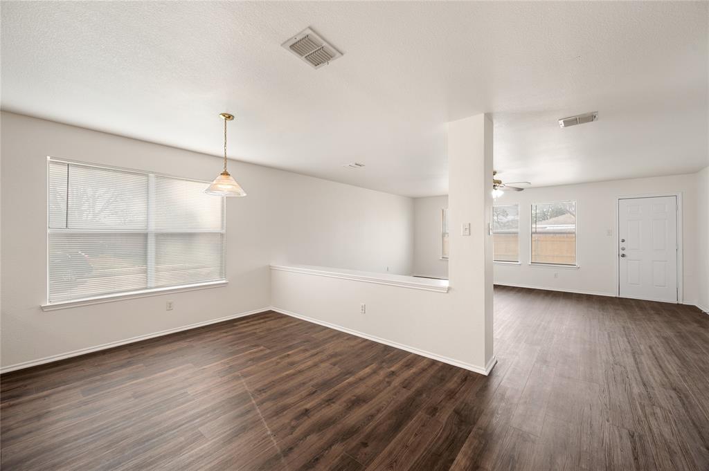 Lancaster, Texas 75134, United States, 4 Bedrooms Bedrooms, ,2 BathroomsBathrooms,Residential,Active,91067