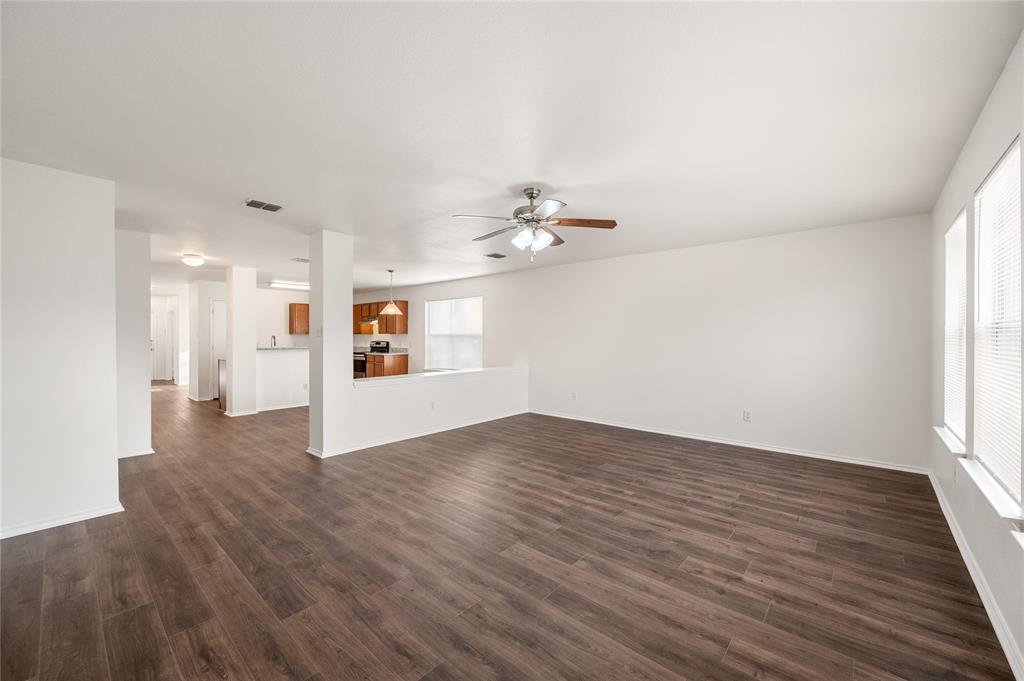 Lancaster, Texas 75134, United States, 4 Bedrooms Bedrooms, ,2 BathroomsBathrooms,Residential,Active,91067