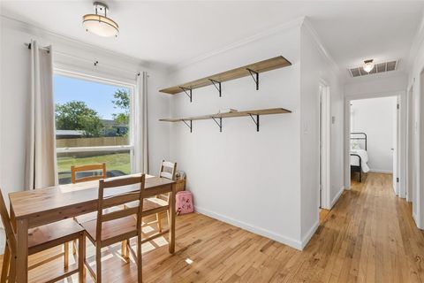Tiny photo for 714 NW 6th Street, Grand Prairie, TX 75050 (MLS # 21340090)
