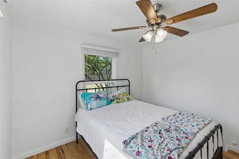 Tiny photo for 714 NW 6th Street, Grand Prairie, TX 75050 (MLS # 21340090)