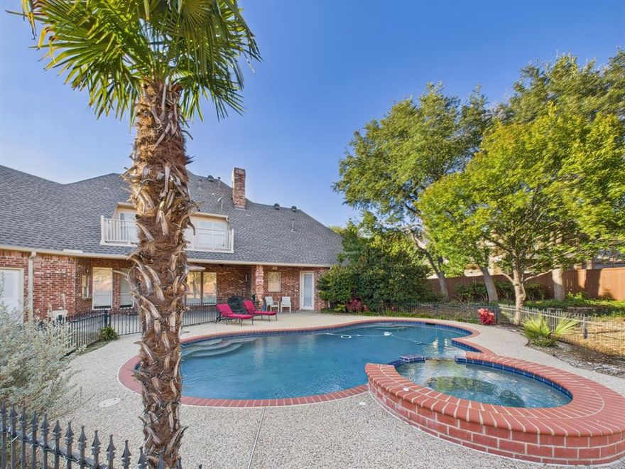 MULTI-GENERATIONAL PROPERTY! PRIMARY HOME HAS 4230 SQ FT & SEPARATE GUEST HOUSE 700 SQ FT WITH A SHARED BACKYARD & DRIVEWAY. MAIN HOUSE WAS BUILT BY ONE OF ELLIS COUNTY'S FINEST CUSTOM BUILDERS, JIM JOHNSON. THIS NEIGHBORHOOD HOUSED MOST ALL ELLIS CO BUILDERS AS THEY BUILT THEIR DREAM HOMES AT THE TIME THE NEIGHBORHOOD WAS FIRST DEVELOPED. MANY CUSTOM FEATURES INCLUDE SPIRAL STAIR TO LAUNDRY RM, ANOTHER BACK STAIRCASE TO ATTIC, GRAND STAIRCASE IN ENTRY, LAUNDRY SHUTE, PRIVATE DOG ENTRANCE, 2 FIREPLACES & MORE! HOME HAS 4 BEDRMS, 2 UP & 2 DOWN. DOWNSTAIRS HAS A FORMAL DINING & LIVING RM W FIREPLACE AS WELL AS A FAMILY RM WITH A 2ND FIREPLACE. OFFICE IS FINISHED OUT WITH BEAUTIFUL WOOD CABINETRY, DESK & BOOKSHELVES. THE ENTIRE HOME HAS WOOD BUILT IN'S SUCH AS BOOK SHELVES, CABINETS, MAIL SLOTS, DESK, FRENCH DOORS, HANDRAIL & MORE. THE FAMILY RM IS THE CENTER OF THE HOUSE AND LOOKS INTO YOUR BEAUTIFUL BACKYARD COMPLETE WITH A POOL & SPA. POOL HAS SEPARATE FENCE AROUND IT TO KEEP KIDS & PETS SAFE. BASKETBALL GOAL REMAINS. 
MASTER BEDRM IS LARGE & HAS A VIEW OF THE BACKYARD & AN OWNER'S PRIVATE ENTRANCE TO THE PATIO. THE MASTER CLOSET HAS MANY BUILT-INS FOR SHOES & PURSES. THE MASTER BATHROOM HAS A SEPARATE JACUZZI TUB WITH CHANDELIER OVERHEAD, SEPARATE SHOWER & 2 VANITIES. THREE FULL BATHROOMS DOWNSTAIRS. THE SECOND ONE IS OFF OF THE SECOND BEDROOM, THE THIRD ONE IS A POOL BATHROOM.  

GUEST HOUSE IS 700 SQ FT FEATURING AN OPEN FLOOR PLAN FEATURING A LIVING RM, KITCHEN & EATING AREA. THE BEDROOM & BATHROOM ARE PRIVATE. THE BEDROOM HAS A SEPARATE ENTRANCE TO IT'S OWN PRIVATE BACK PATIO. ALL APPLIANCES INCLUDE MICROWAVE, REFRIGERATOR, ELECTRIC COOKTOP & DISHWASHER. WASHER & DRYER ARE NEGOTIABLE. THE SHOWER IS STEP-IN WITH A BENCH.
*SQ FT LISTED IS ONLY FOR THE MAIN HOUSE, GAS ONLY IN MAIN HOUSE