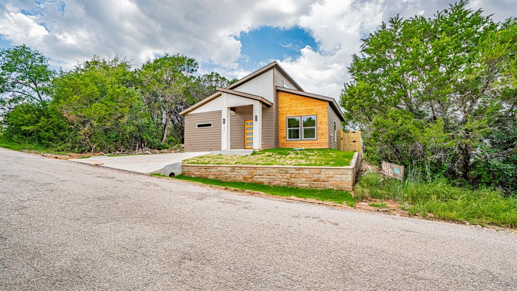 916 Colorado River Drive