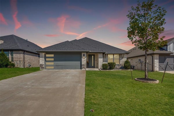 632 CHERRY HILL RD, RED OAK, TX 75154 - Image f10fb84c106d4e646cf6feab0c47bb7f/261987116