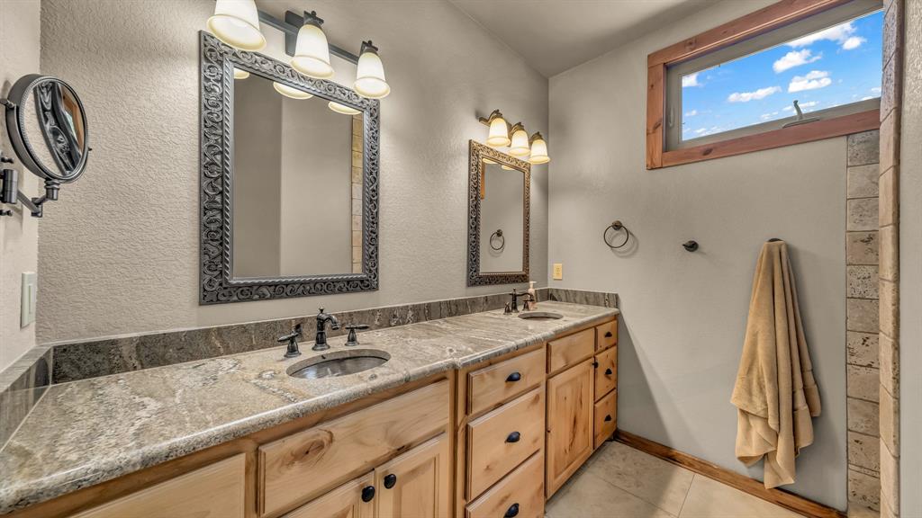 HILLS ABOVE POSSUM KINGDOM PH 3 SEC 5 - Residential