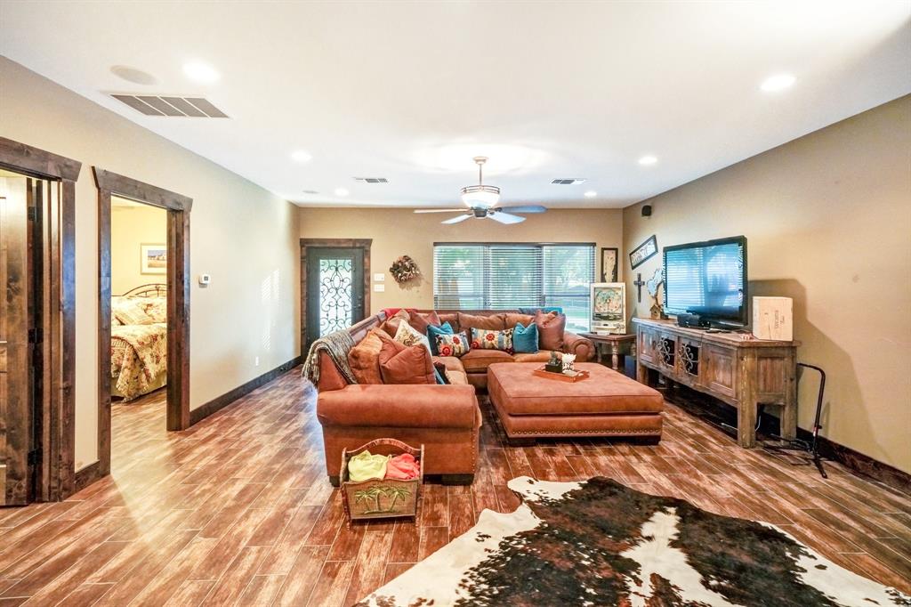 Penisula - Residential