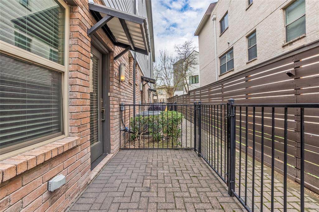 Ross Live Oak Add - Residential Lease