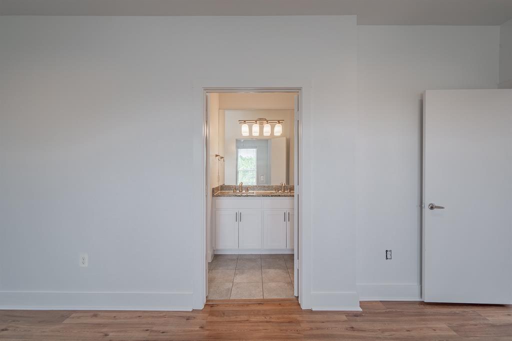 Ross Live Oak Add - Residential Lease