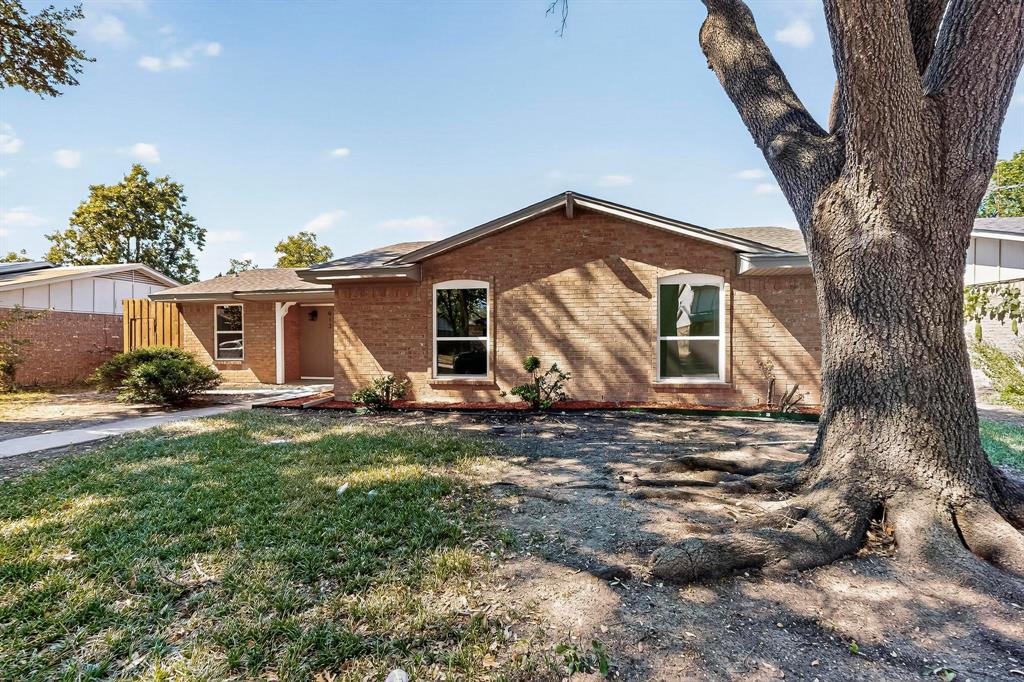 913 Arrowhead Drive