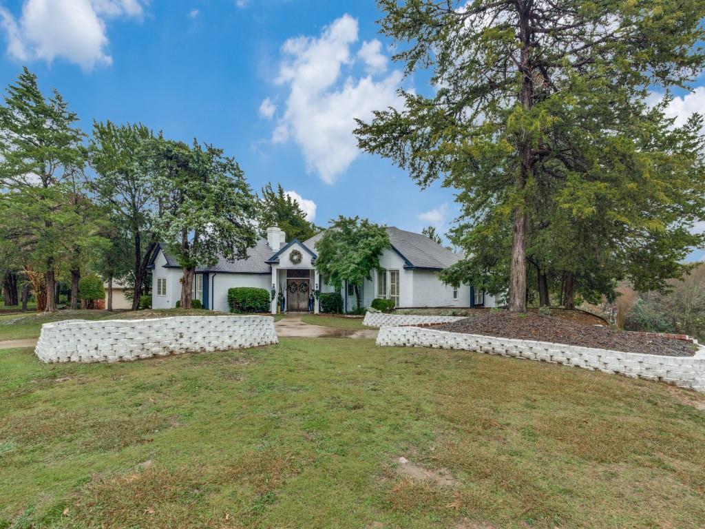 1828 Valley View Drive