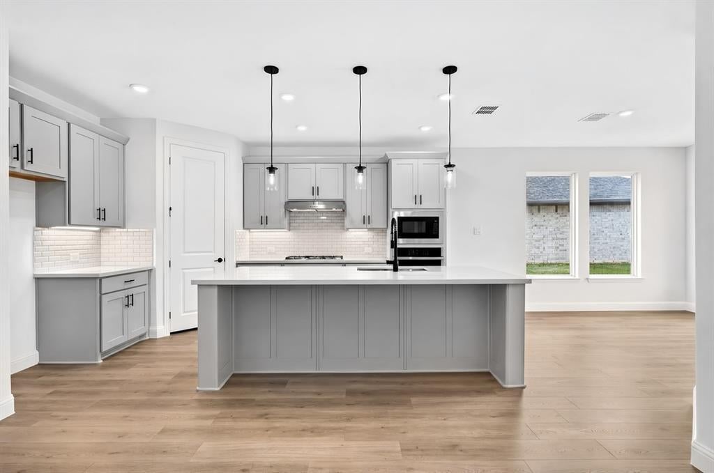 4217 Cleburne Lane
