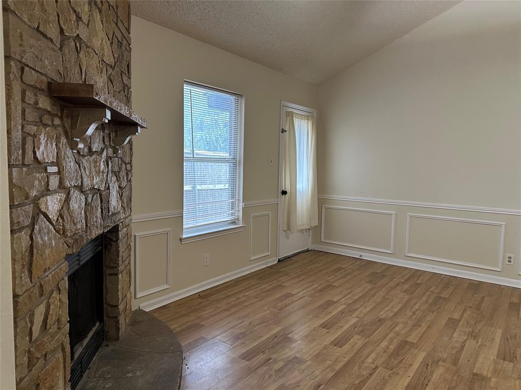 Huntington Village Add - Residential