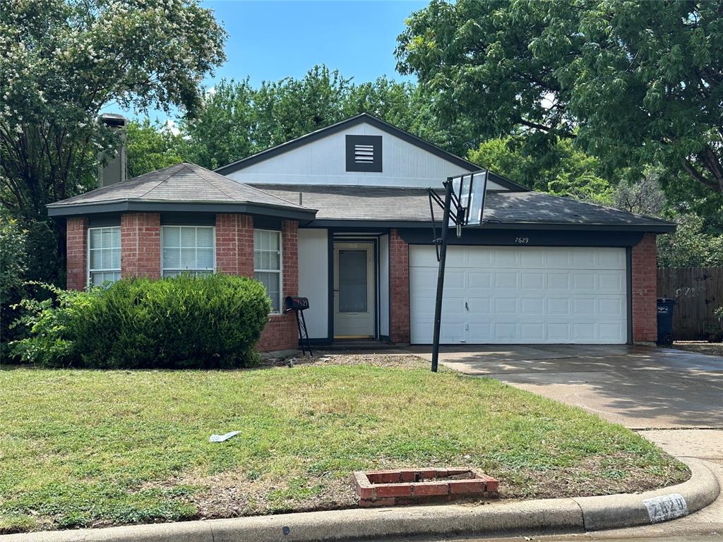 Huntington Village Add - Residential