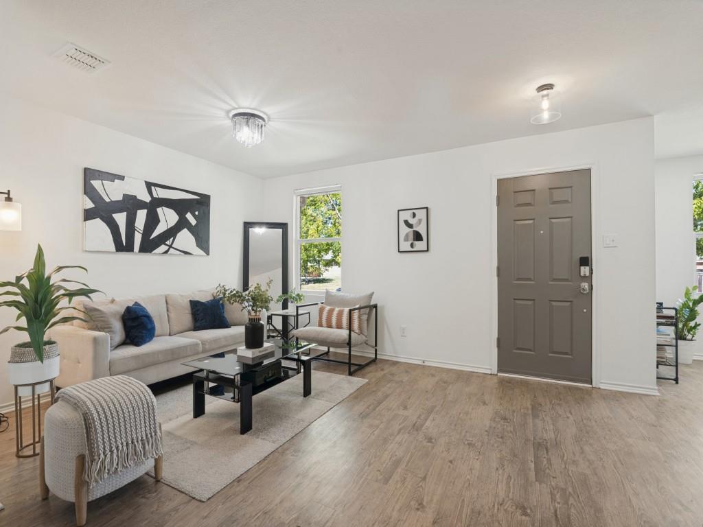 1728 Harvest Crossing Drive