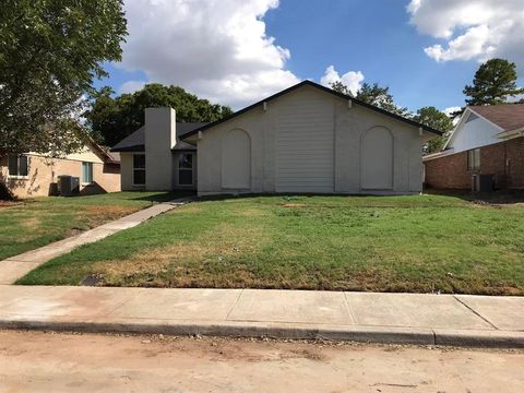 A home in Lewisville