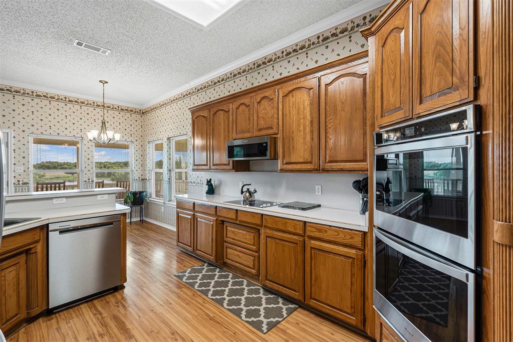 1025 Colina Vista Lane