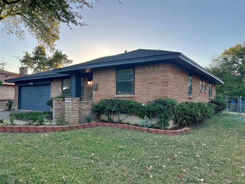 6927 Clearglen Drive Dallas TX 75232