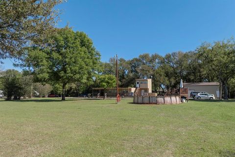 Tiny photo for 949 Little Oaks Drive, East Tawakoni, TX 75472 (MLS # 21098596)