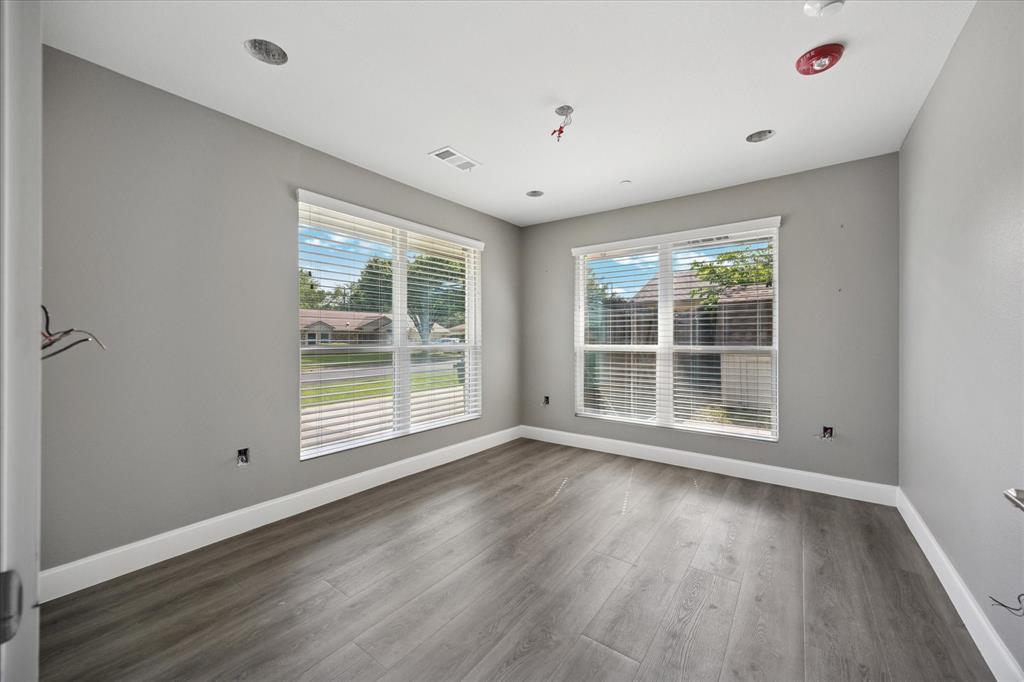 3001 Hurstview Drive