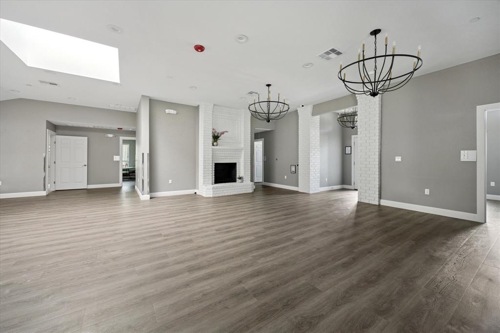 3001 Hurstview Drive